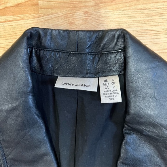 DKNY genuine leather women’s jacket size small black - Picture 3 of 4